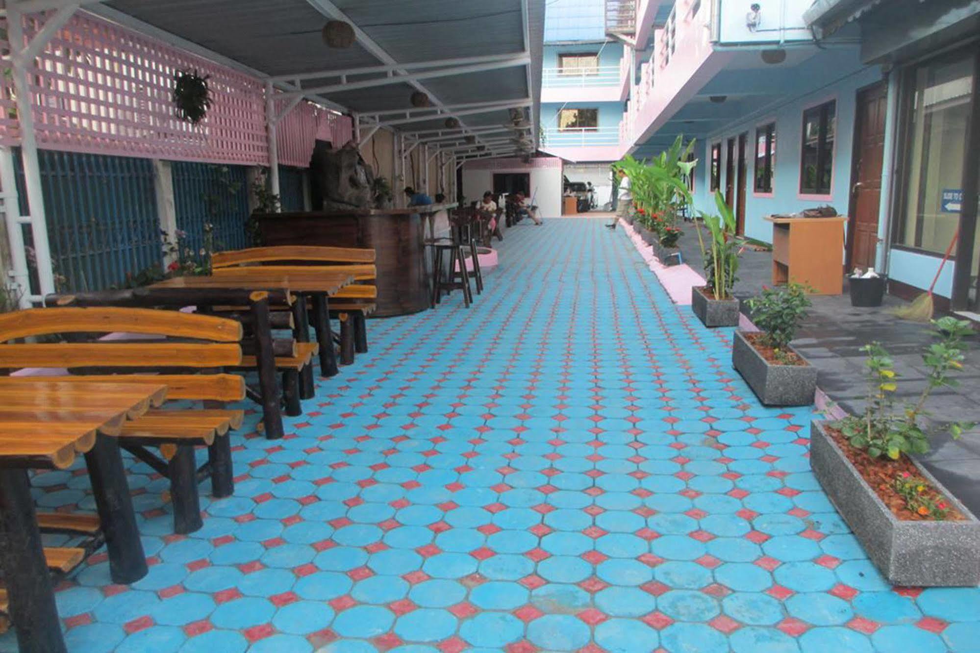 Le Kah Hotel Chiang Mai Exteriör bild